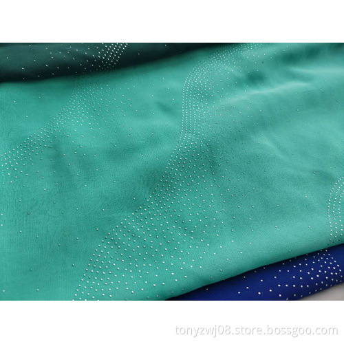 Tissu en mousseline de soie tissé